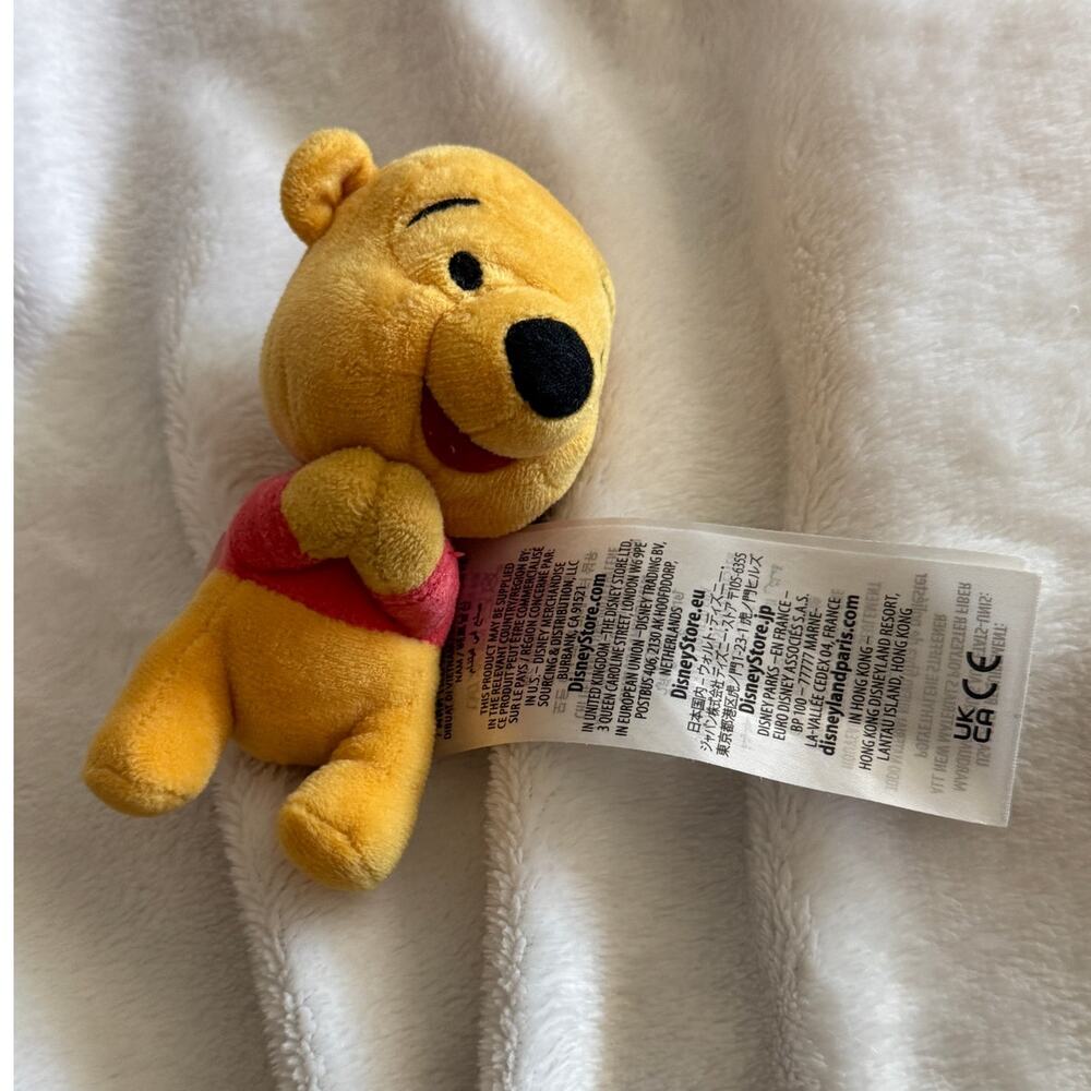 Authentic Disney Store Winnie the Pooh Mini Plush Magnet Bear